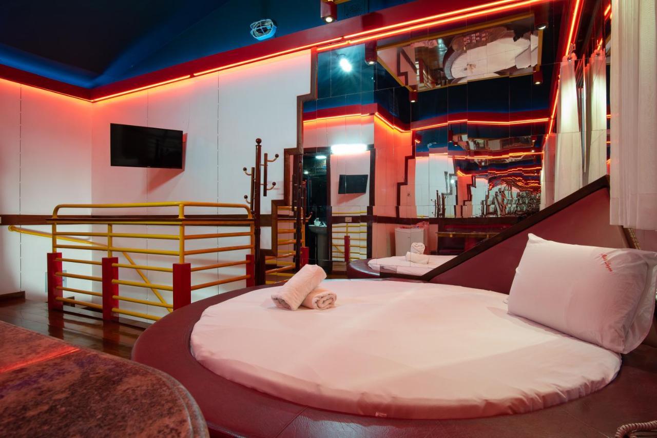 Motel Fantasy 5 Belo Horizonte Luaran gambar
