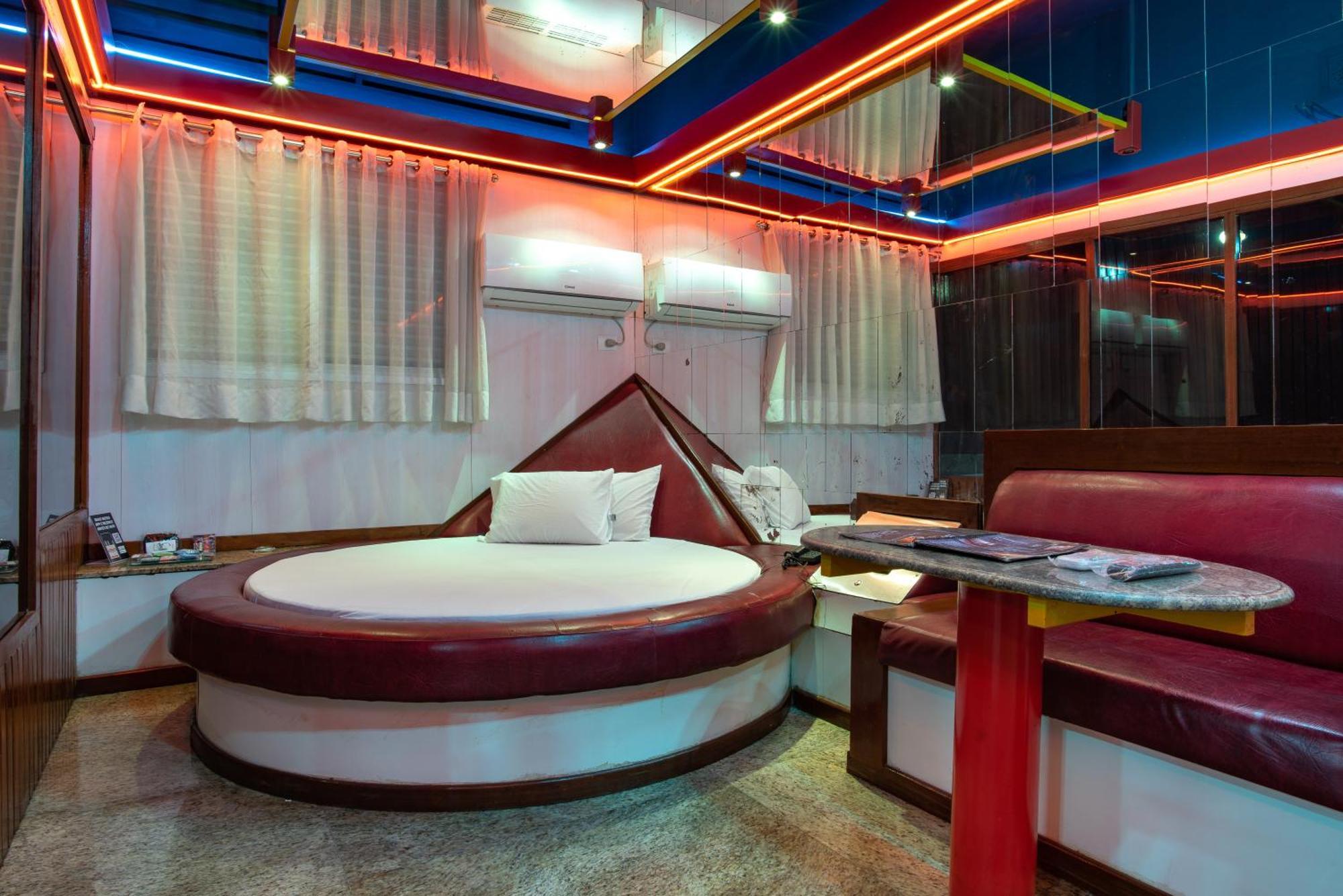 Motel Fantasy 5 Belo Horizonte Luaran gambar